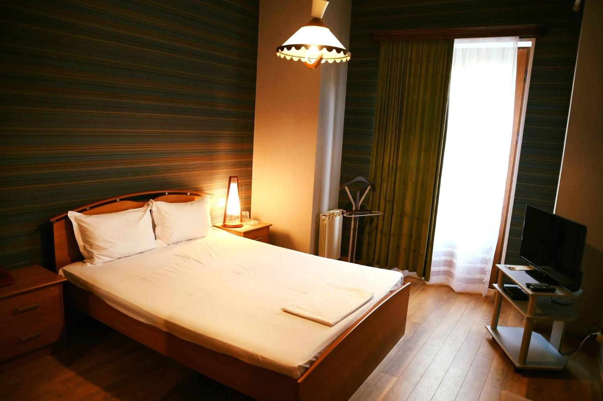Argo Palace Tbilisi Esterno foto